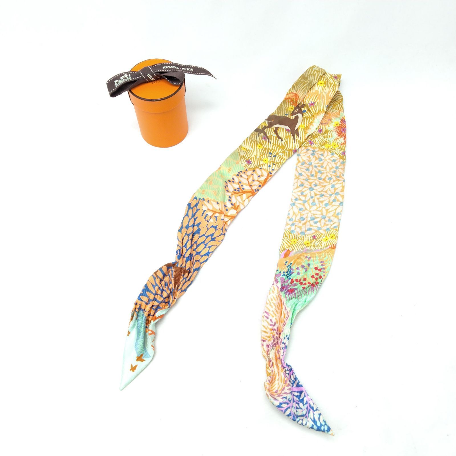 ✨HERMES✨エルメス ツイリー Dans Un Jardin Anglais 英国式庭園にて