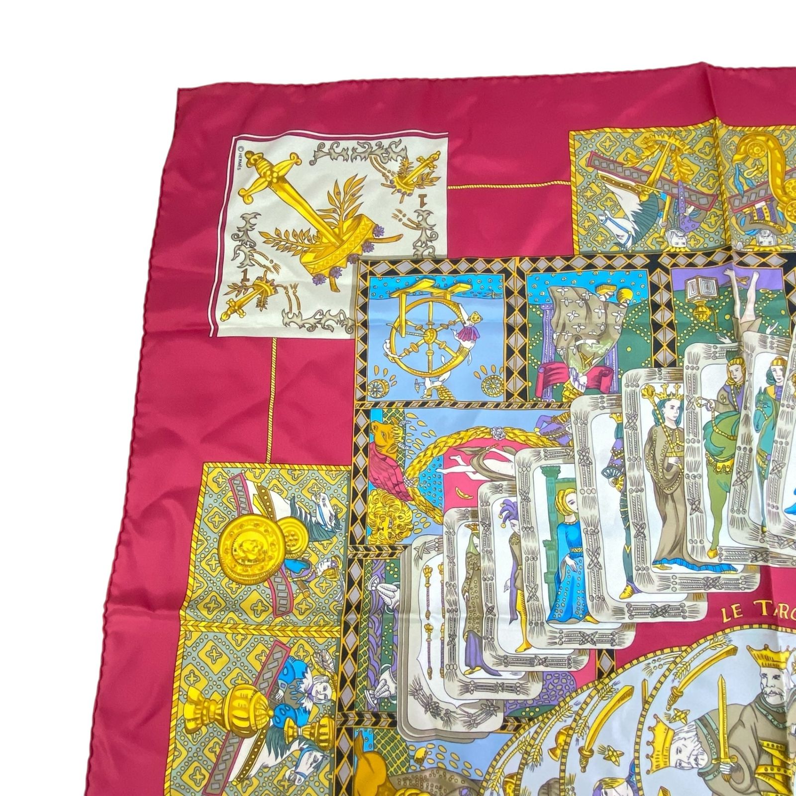 HERMES エルメス スカーフ シルク カレ90 LE TAROT タロットカード マルチカラー