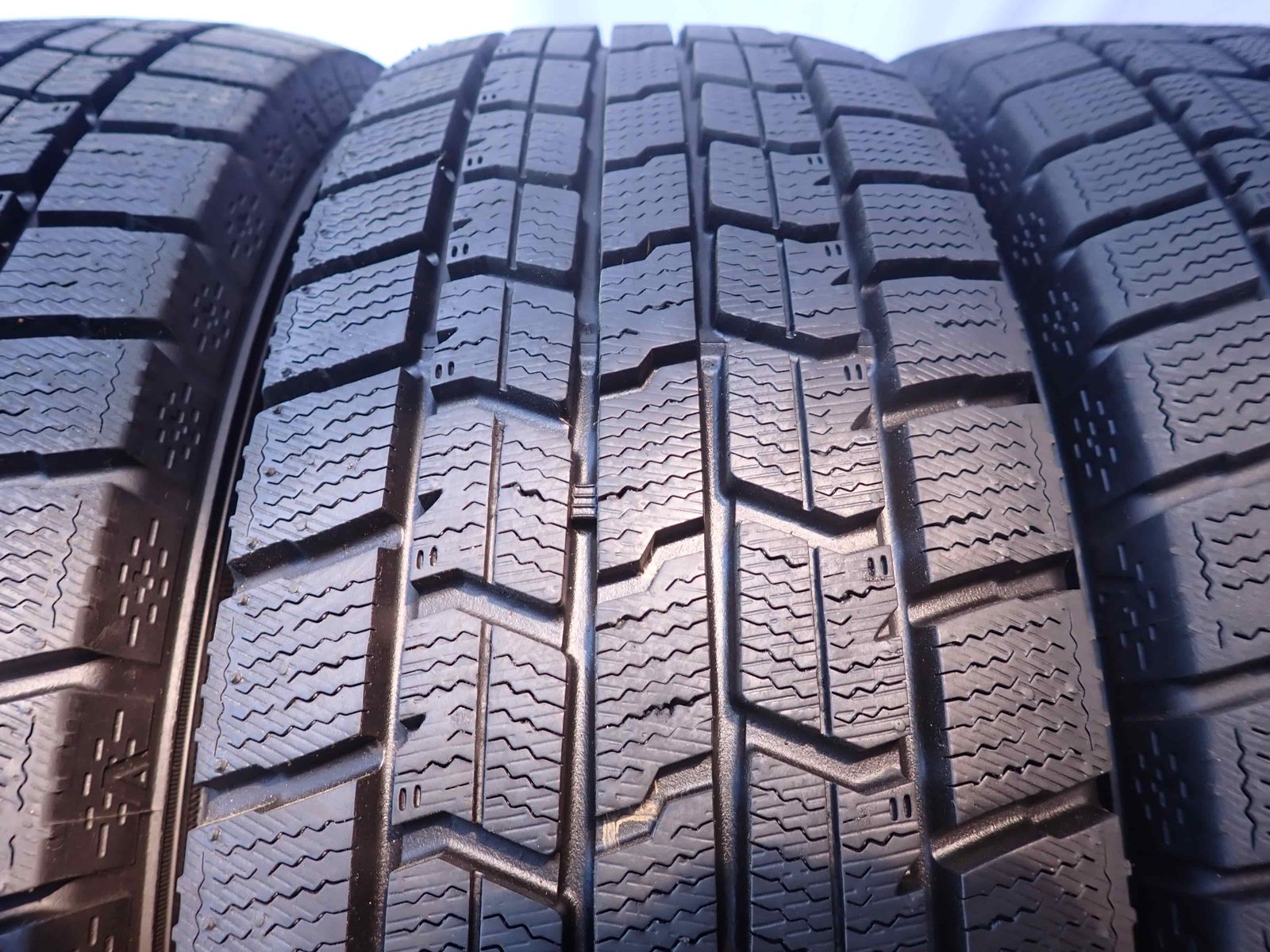 2025年製 アリオン