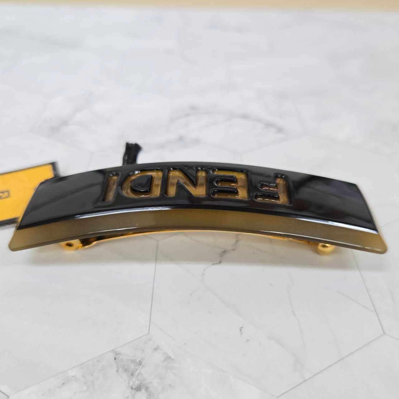 FENDI フェンディ バレッタ べっ甲調 ブランド アクセサリー