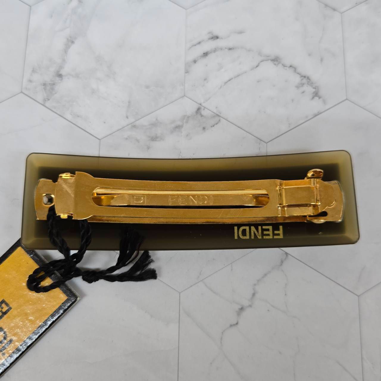 FENDI フェンディ バレッタ べっ甲調 ブランド アクセサリー