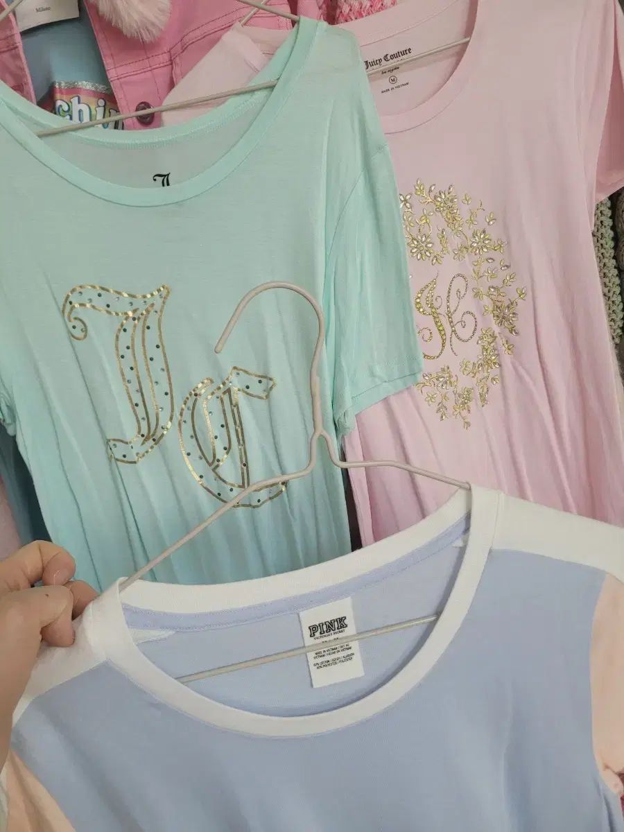 JUICY COUTURE ジューシークチュール|ピンク 半袖 Tシャツ