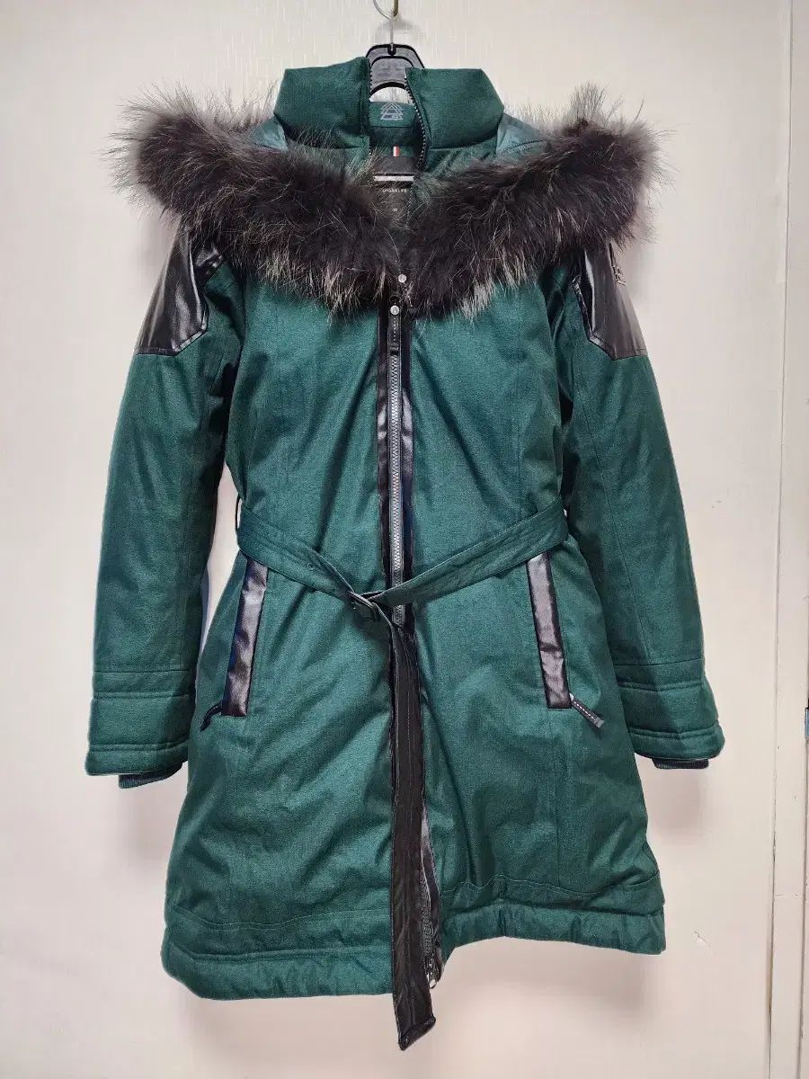 95 K 2 ウィメンズ グースダウン ベルト付き ロング丈ダウンジャケット