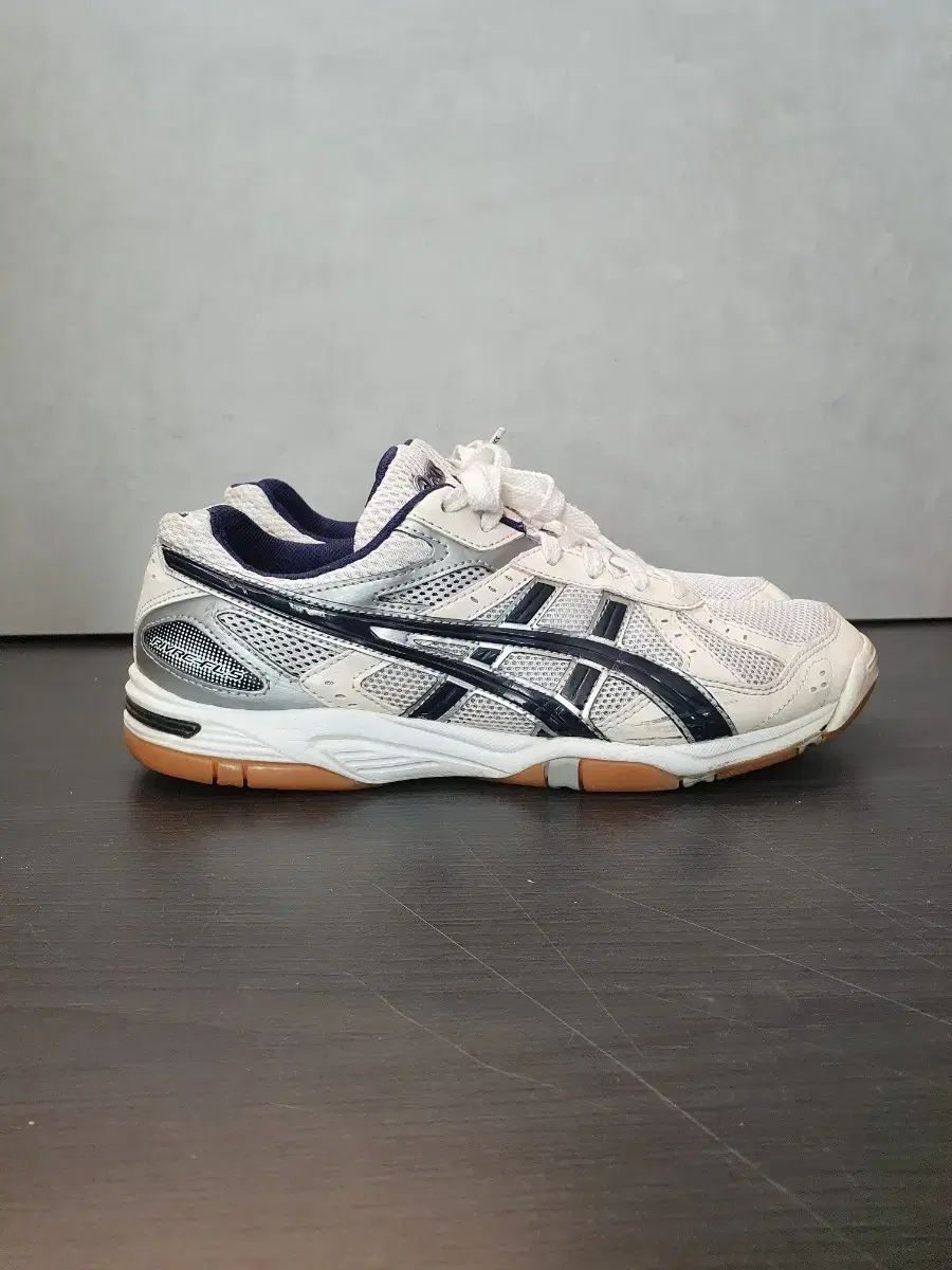 アシックス ROTTE LEE 260