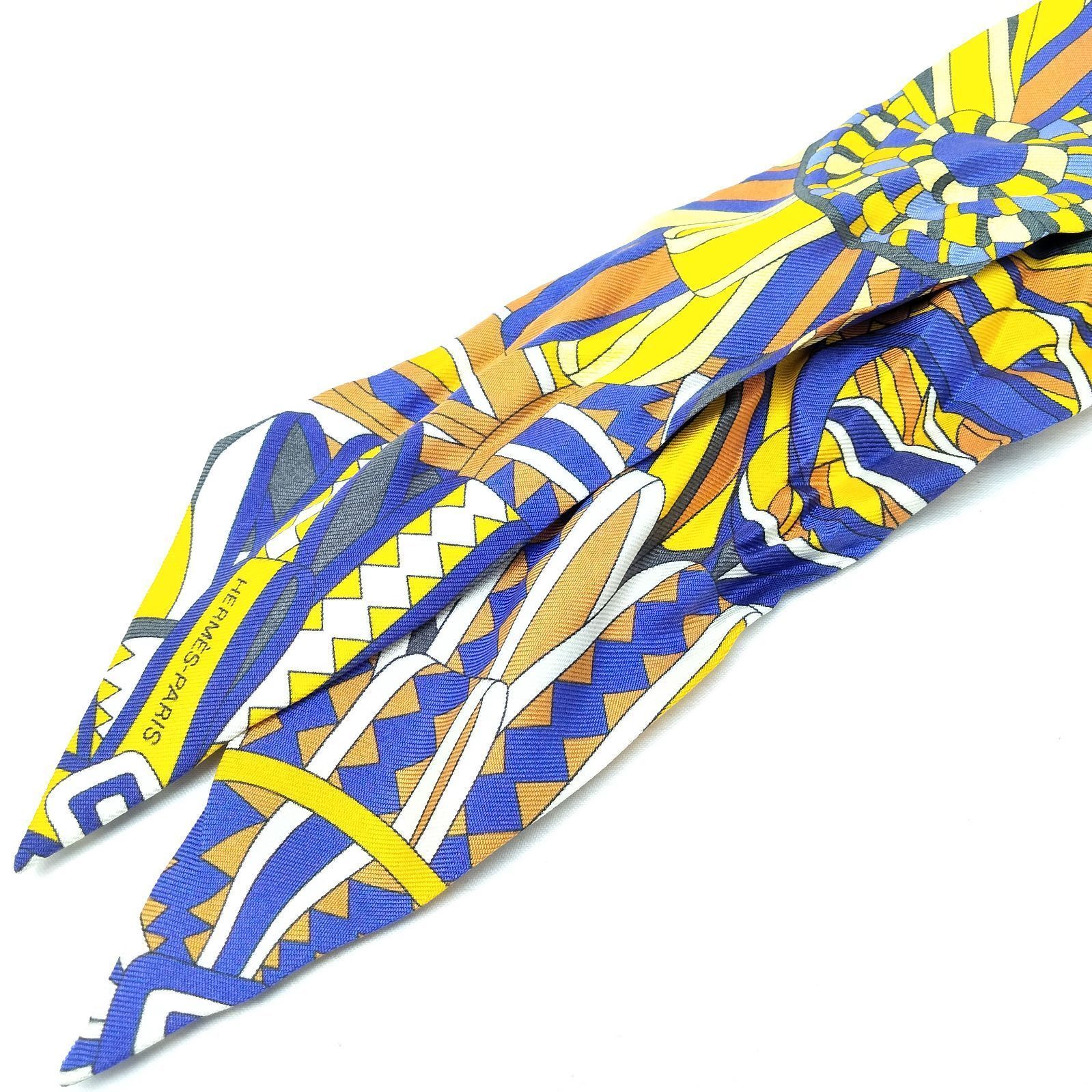 ✨HERMES✨エルメス ツイリー LES FLOTS DU CHEVAL 馬への表彰