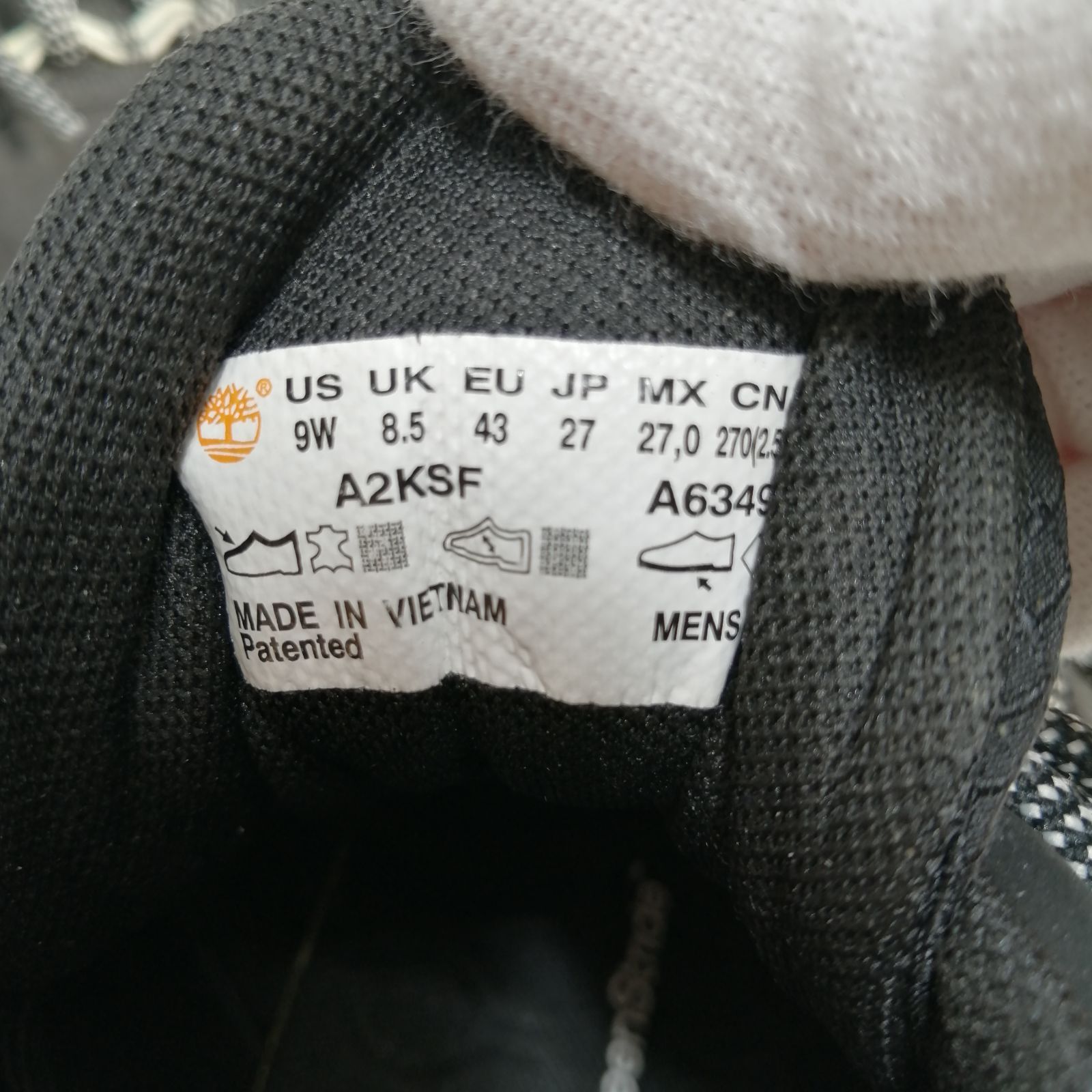 レザー スニーカー