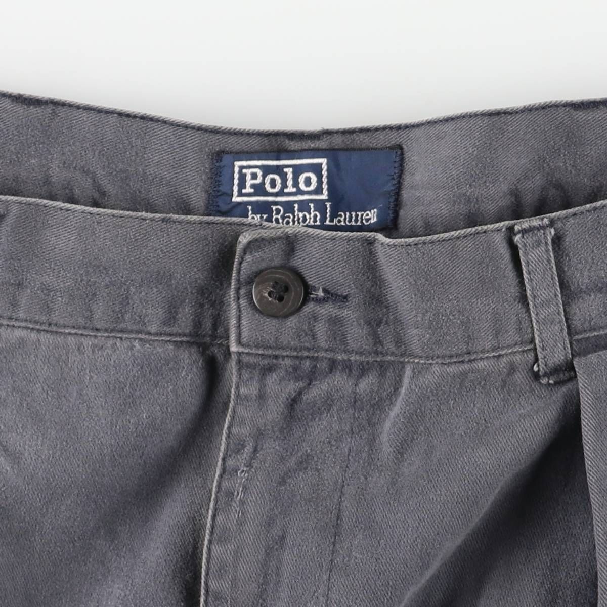 ツータック チノパンツ