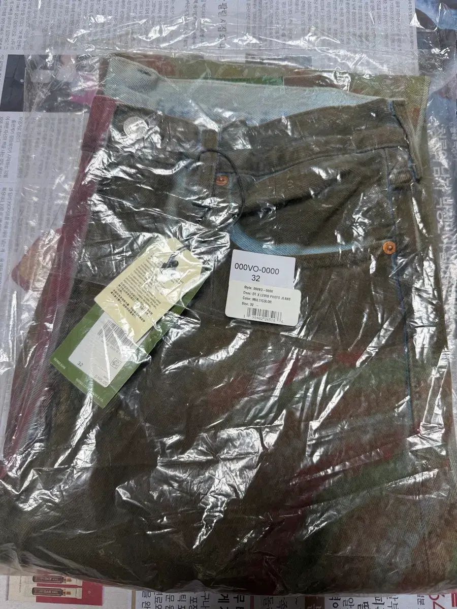 リーバイス x デニム ティアーズ フォト ジーンズ マルチ