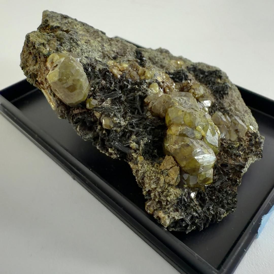 ディマントイド ガーネット