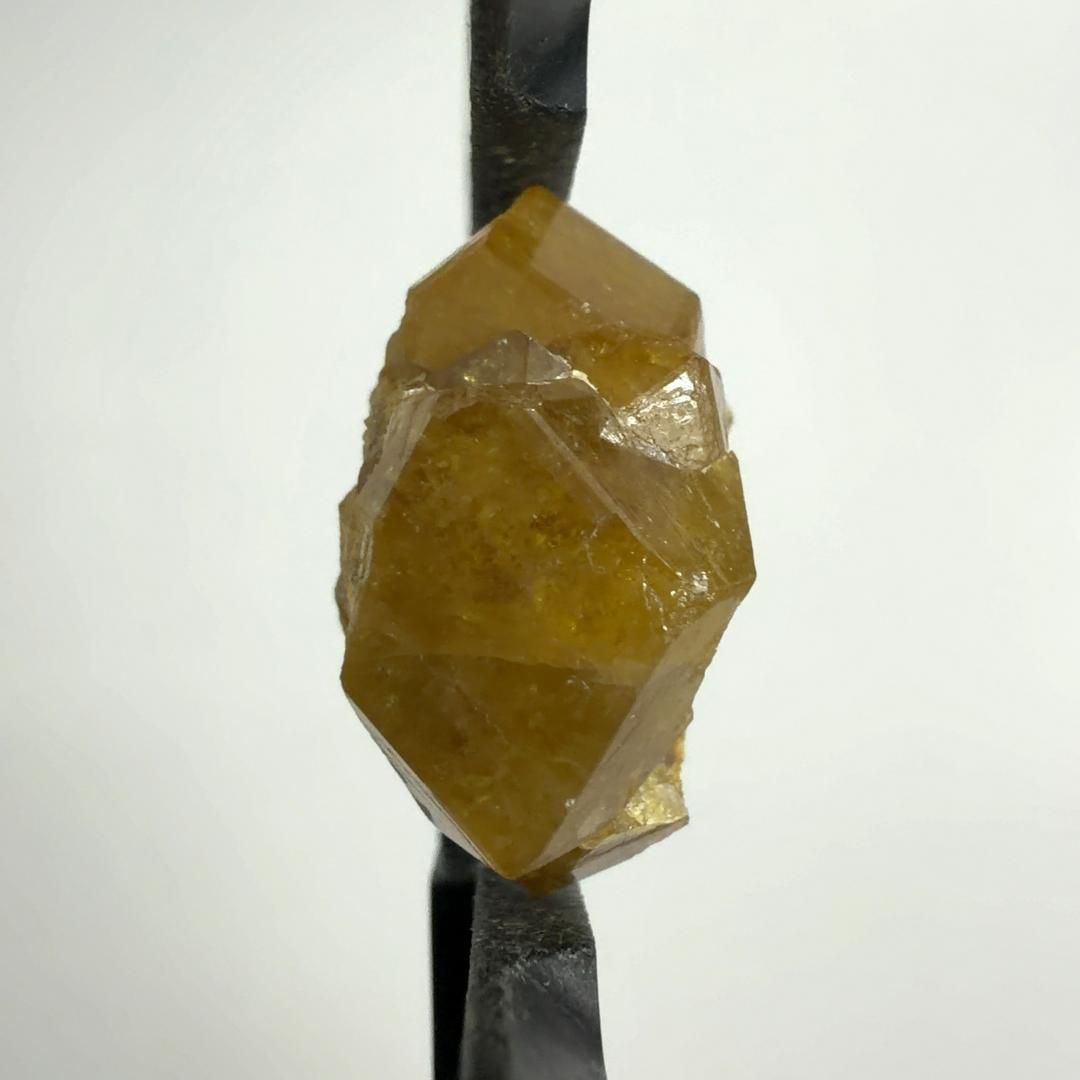 E32760】 トパゾライト ガーネット 灰鉄柘榴石 アンドラダイト 柘榴石