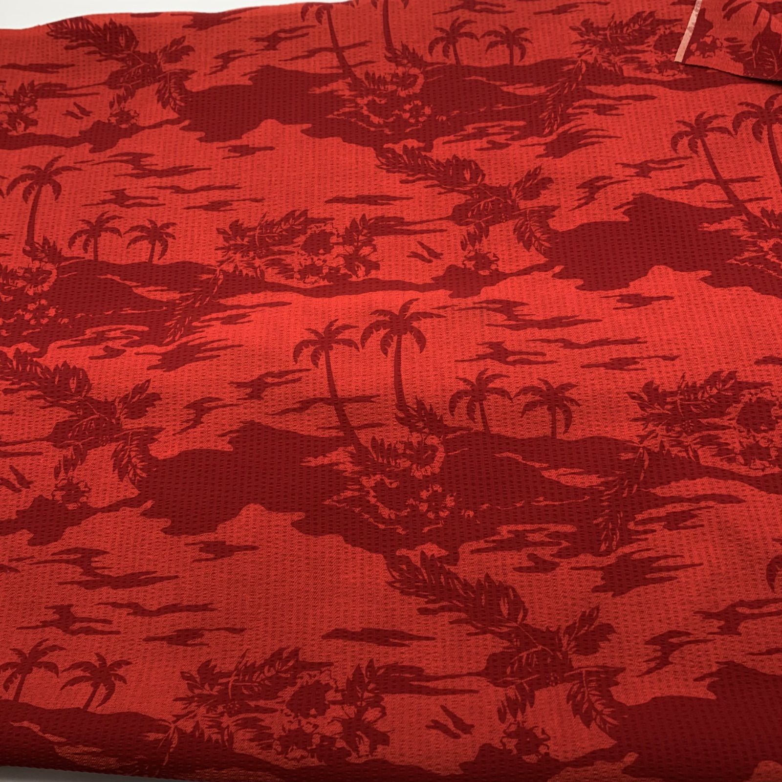 ◇S36 リップル 縦ストレッチ 3ｍ リゾート柄 レッド系 ポリエステル100％ 生地 ボタニカル ハンドメイド カサデパーノ 生地の家 - メルカリ