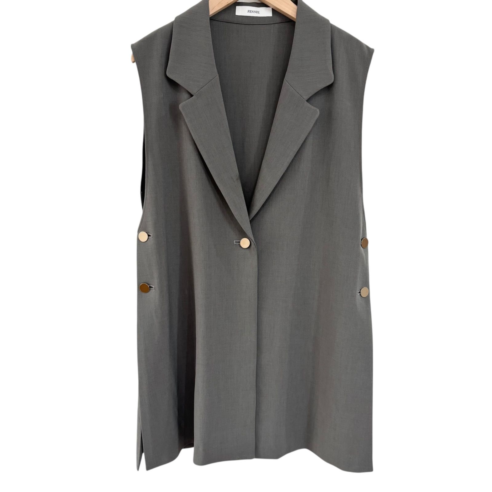 Z1717 FENNEL フェンネル サイドボタン テーラーカラージレ ベスト
