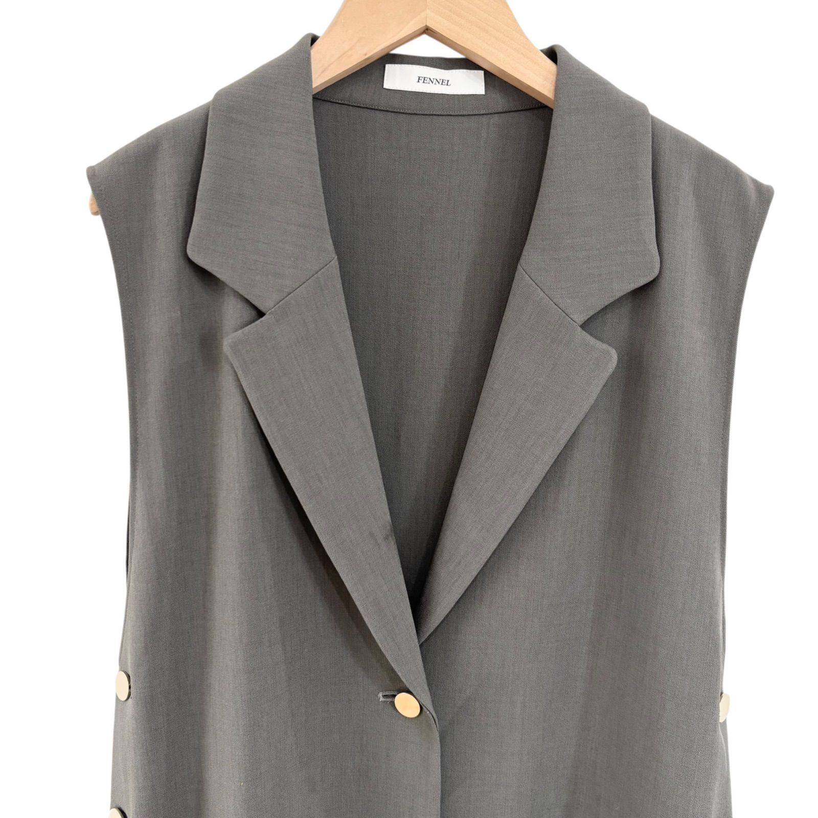 Z1717 FENNEL フェンネル サイドボタン テーラーカラージレ ベスト
