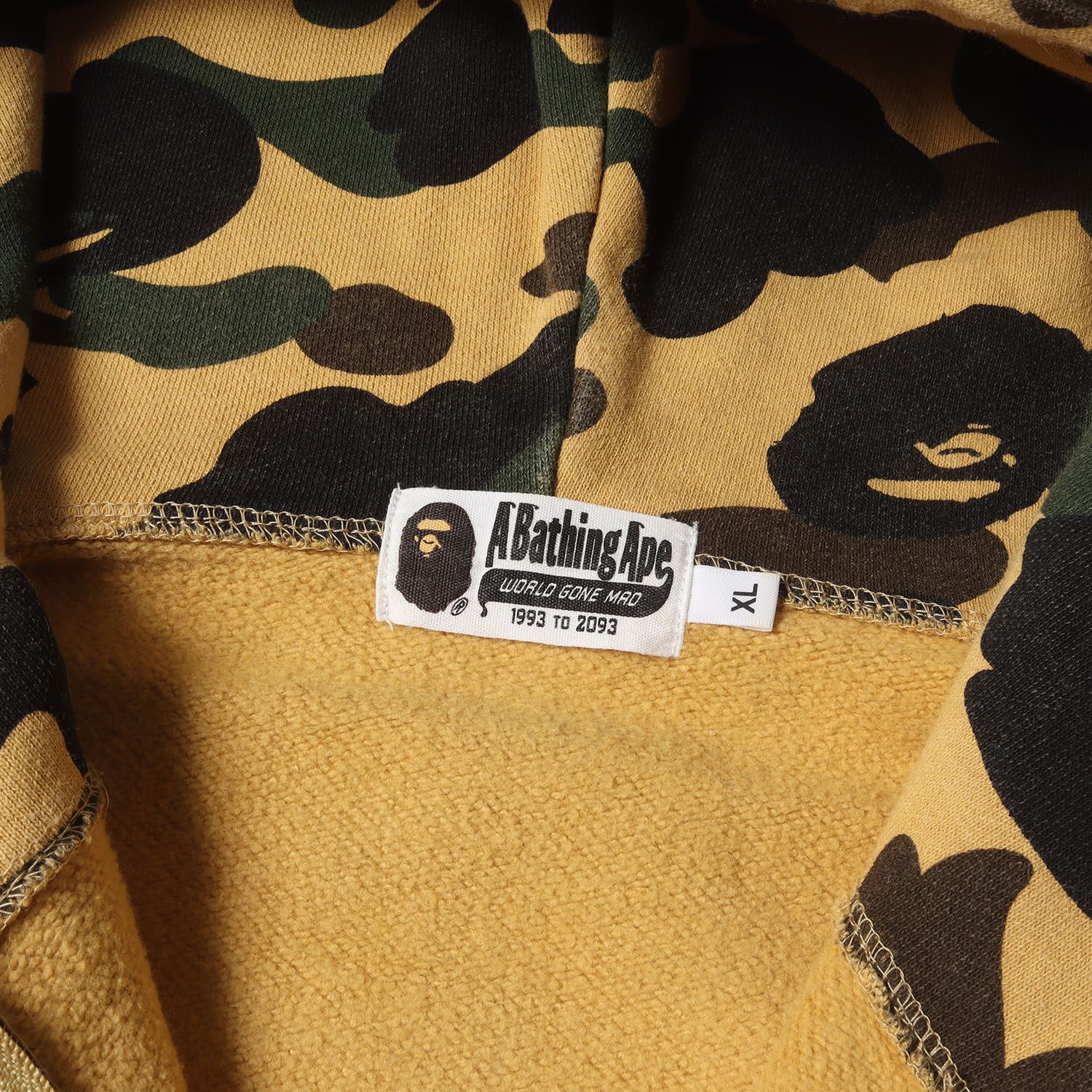 A BATHING APE ア ベイシング エイプ パーカー イエローカモ サイズ:XL 
