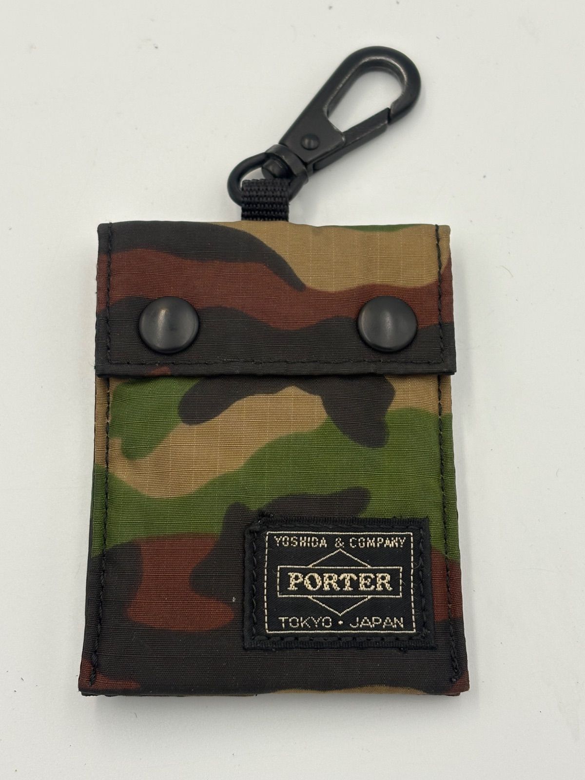 吉田カバン　PORTER ポーター ポーチ 迷彩柄 □ポーター PORTER 吉田カバン 迷彩柄 マルチケース ポーチ ナスカン付