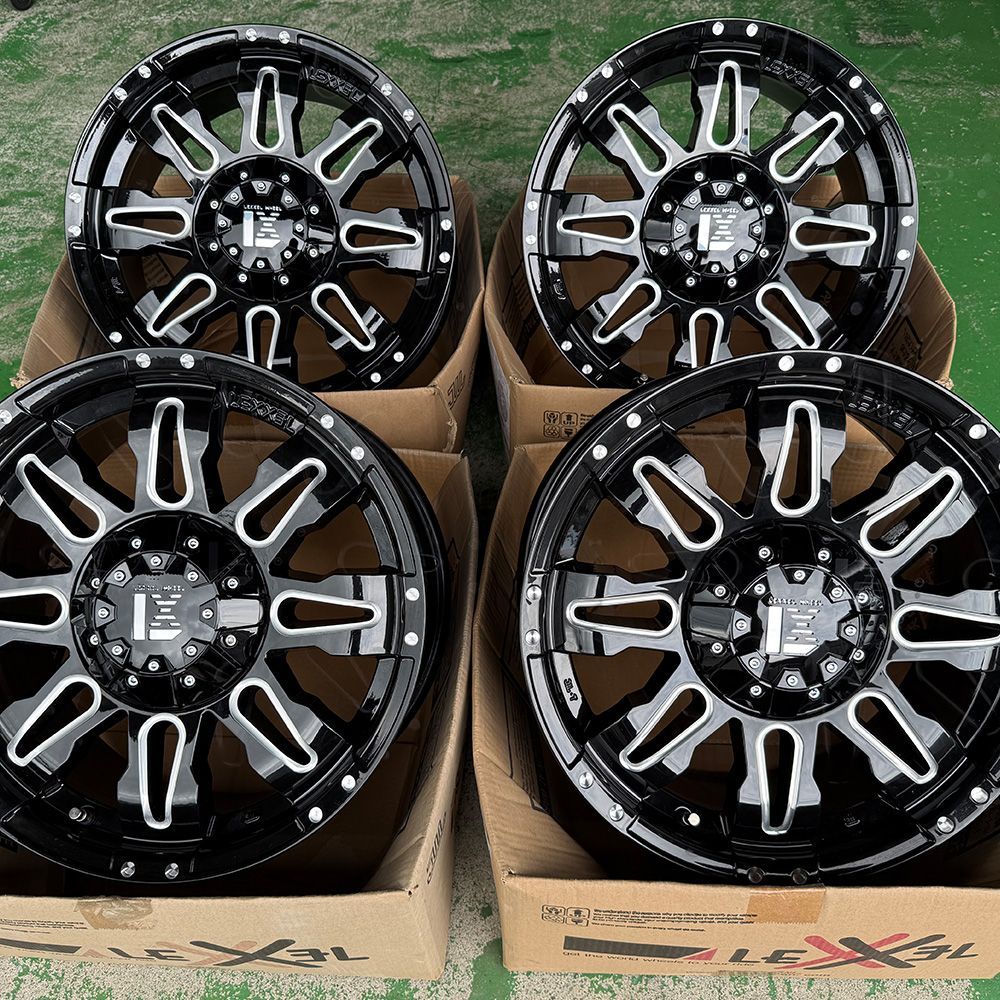 ランクル300 対応