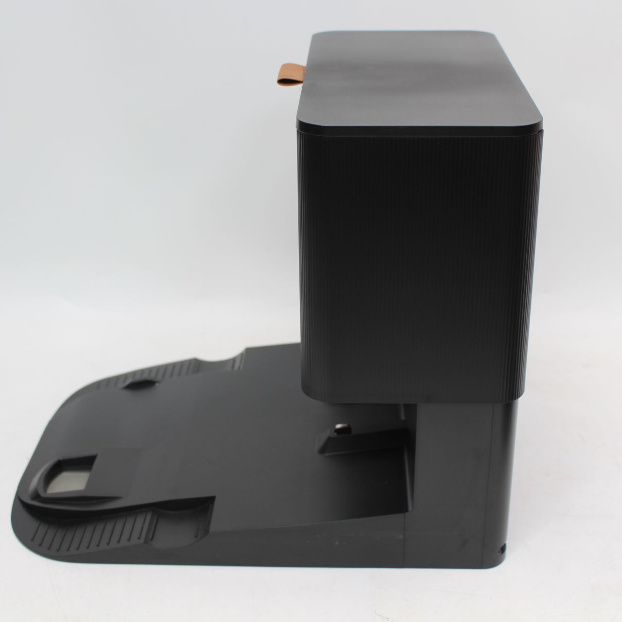 583)iRobot ルンバ j7+ クリーンベース付き 自動ゴミ収集 RVE-Y2