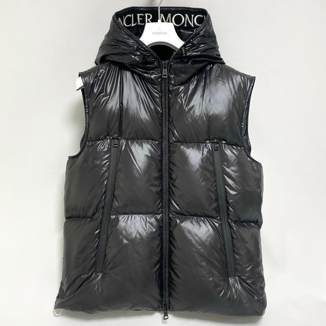 MONCLER / AGNEAUX ダウンベスト 4 ブラック メンズ - メルカリ