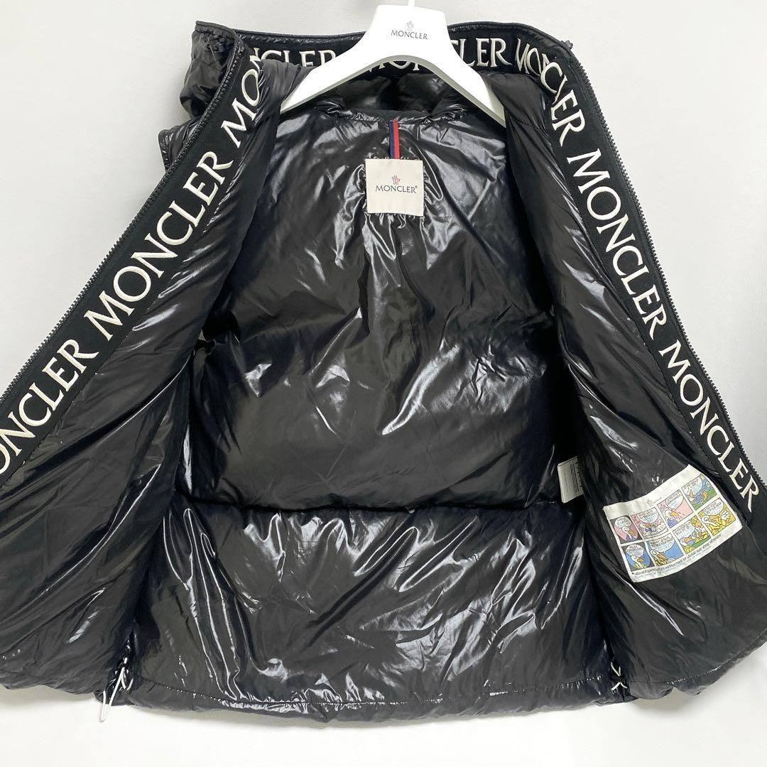 MONCLER / AGNEAUX ダウンベスト 4 ブラック メンズ - メルカリ