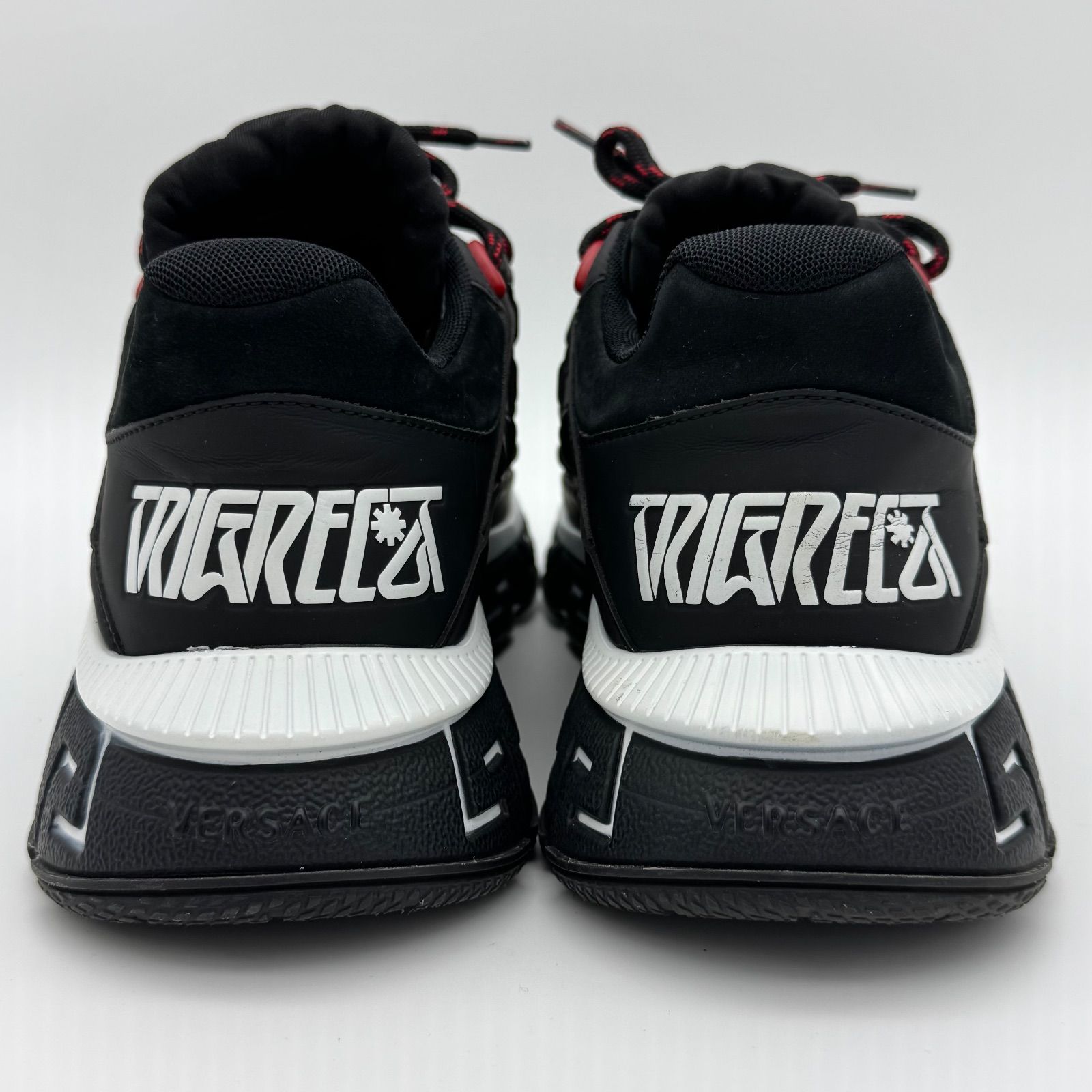 ベルサーチェ ブランド