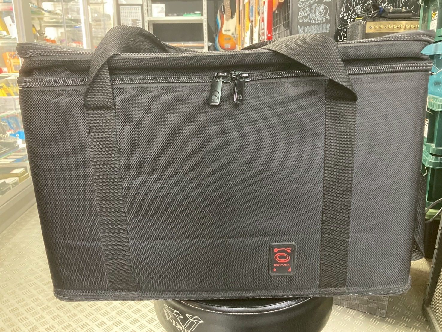 ODYSSEY / BR408 4Uラックバッグ - メルカリ