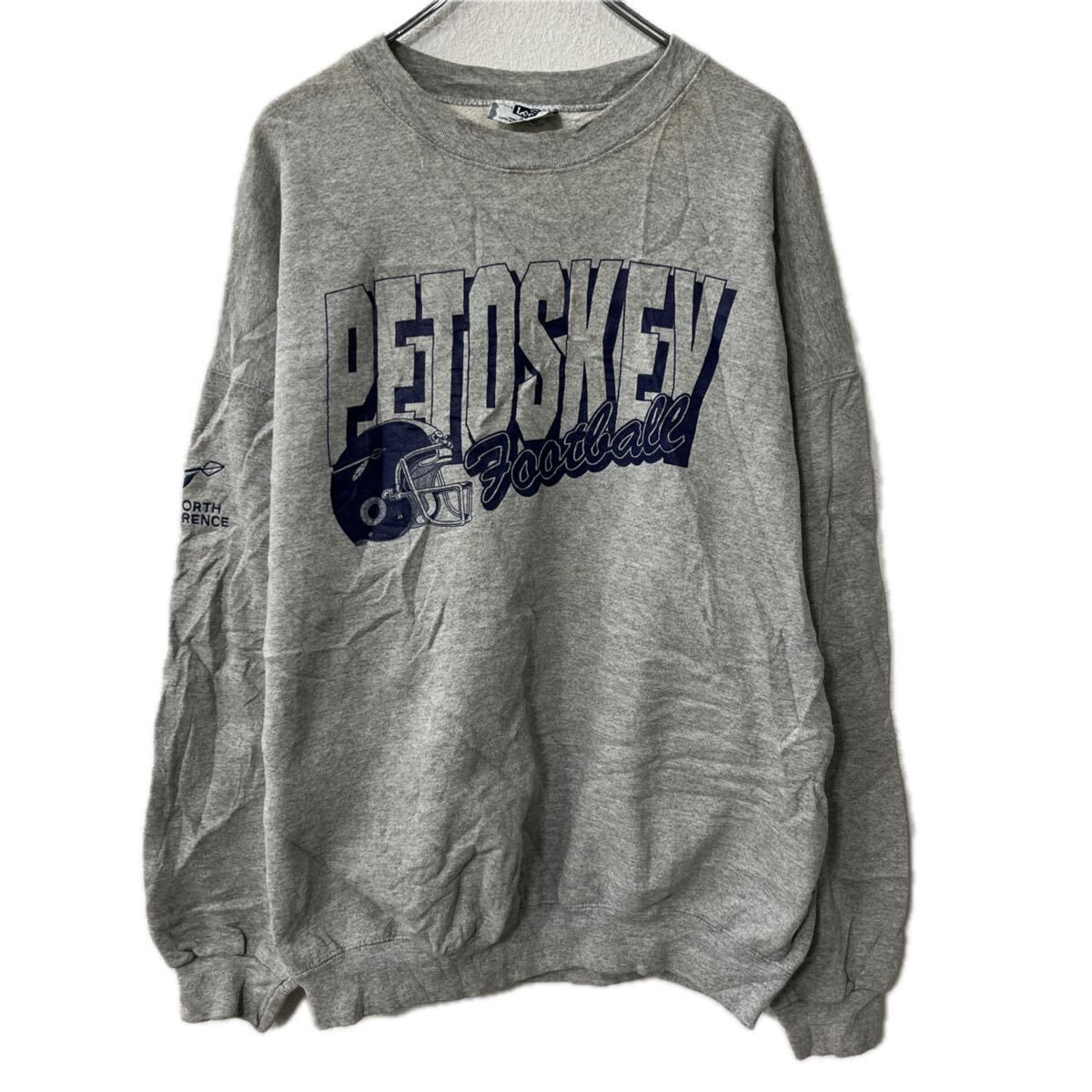 グレー プリント トレーナー ビッグスクリプトクルーネックスウェット メンズ(M グレー): トップス