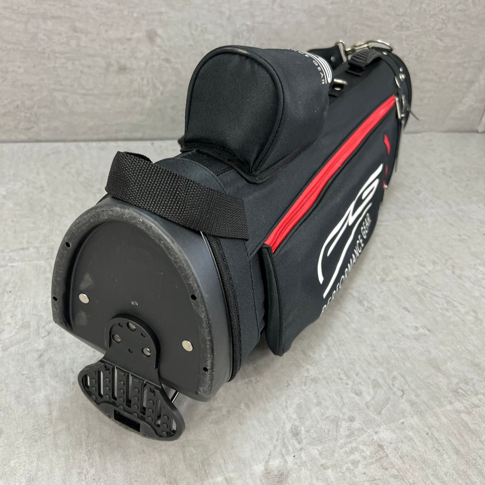 パフォーマンスギア ゴルフ スタンド式キャディバッグ 約8型 ブラック