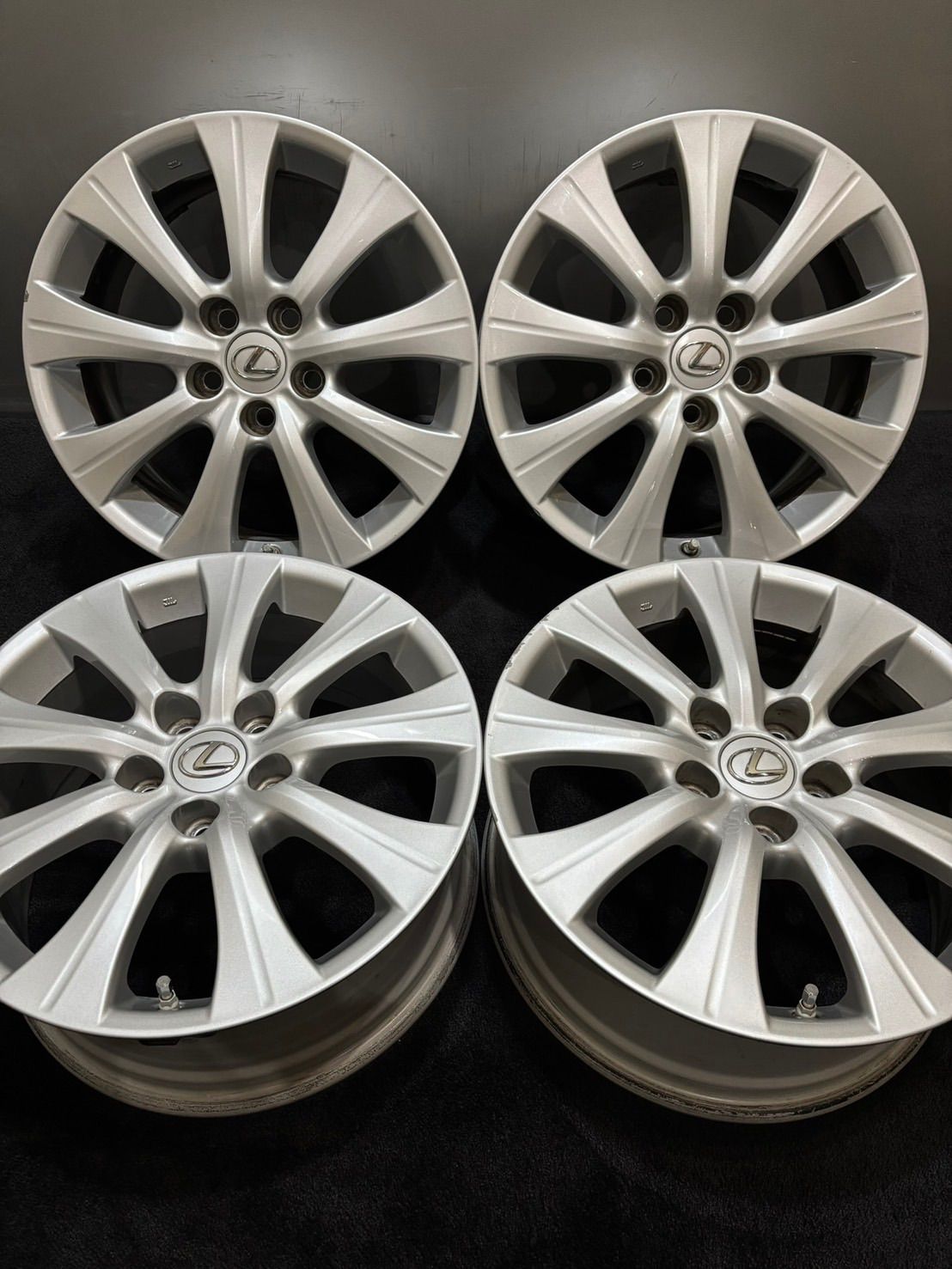 レクサス GS 17インチ 7.5 J 45 114.3 5 H アルミホイール 4本 IS クラウン マジェスタ 1-L 247