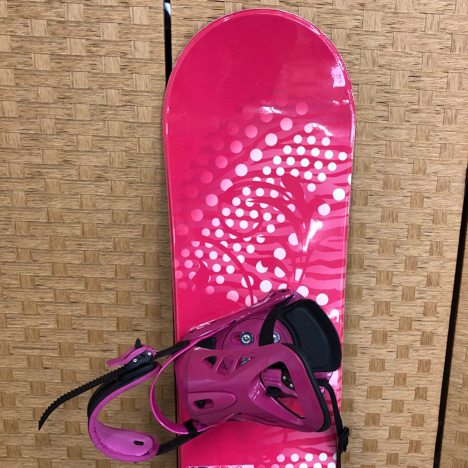 値下げ交渉可能】YELLOWBUS イエローバス INCREASE スノーボード 146cm