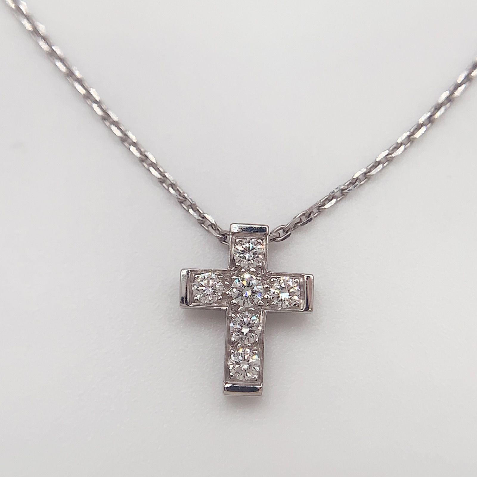 ヴァンクリーフ＆アーペルVan Cleef - Arpels ミニクロアチュール K 18 WG ダイヤモンド 750 ネックレス