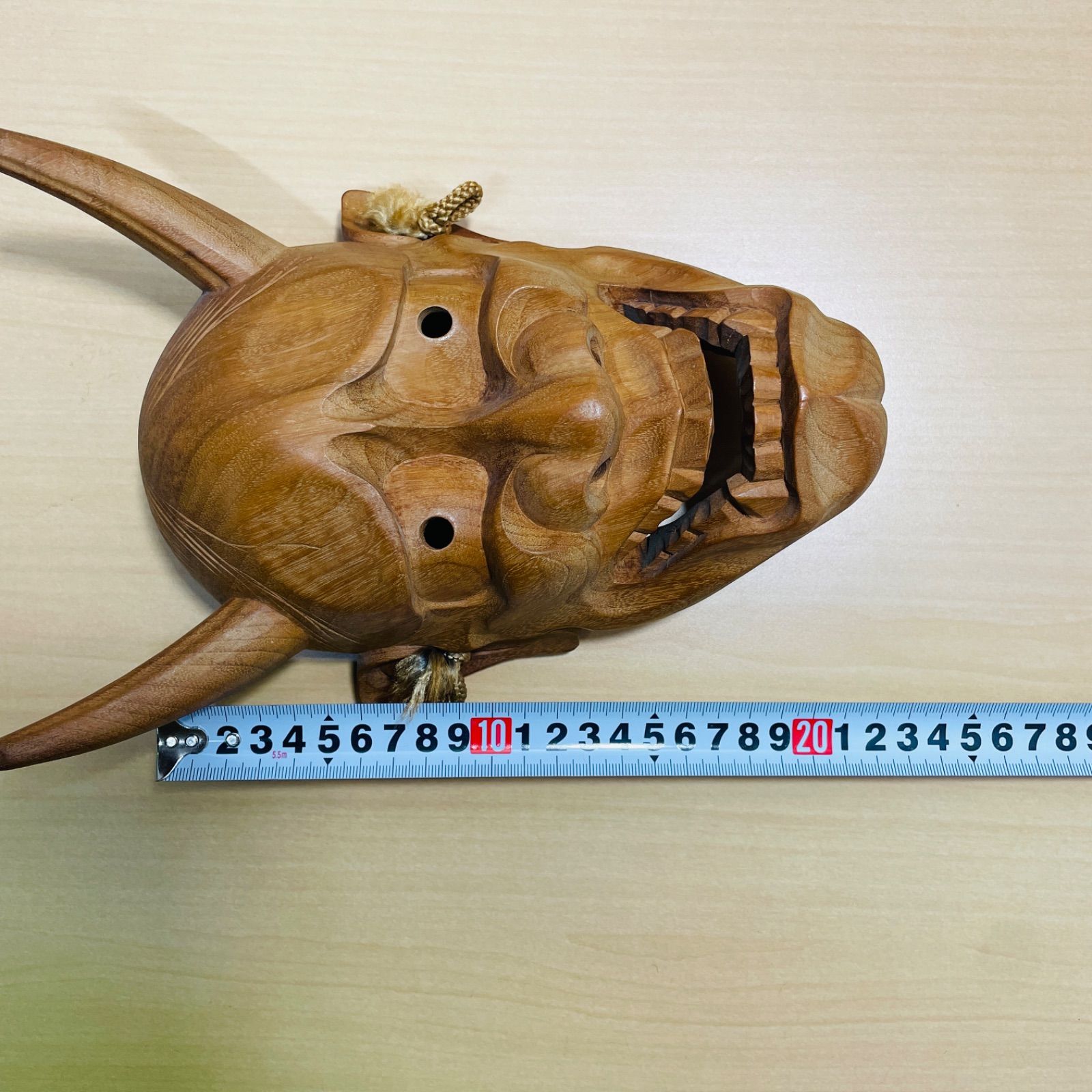 おめん　木彫り 今は更生した顔面凶器おじさん He's now a reformed man, but he used