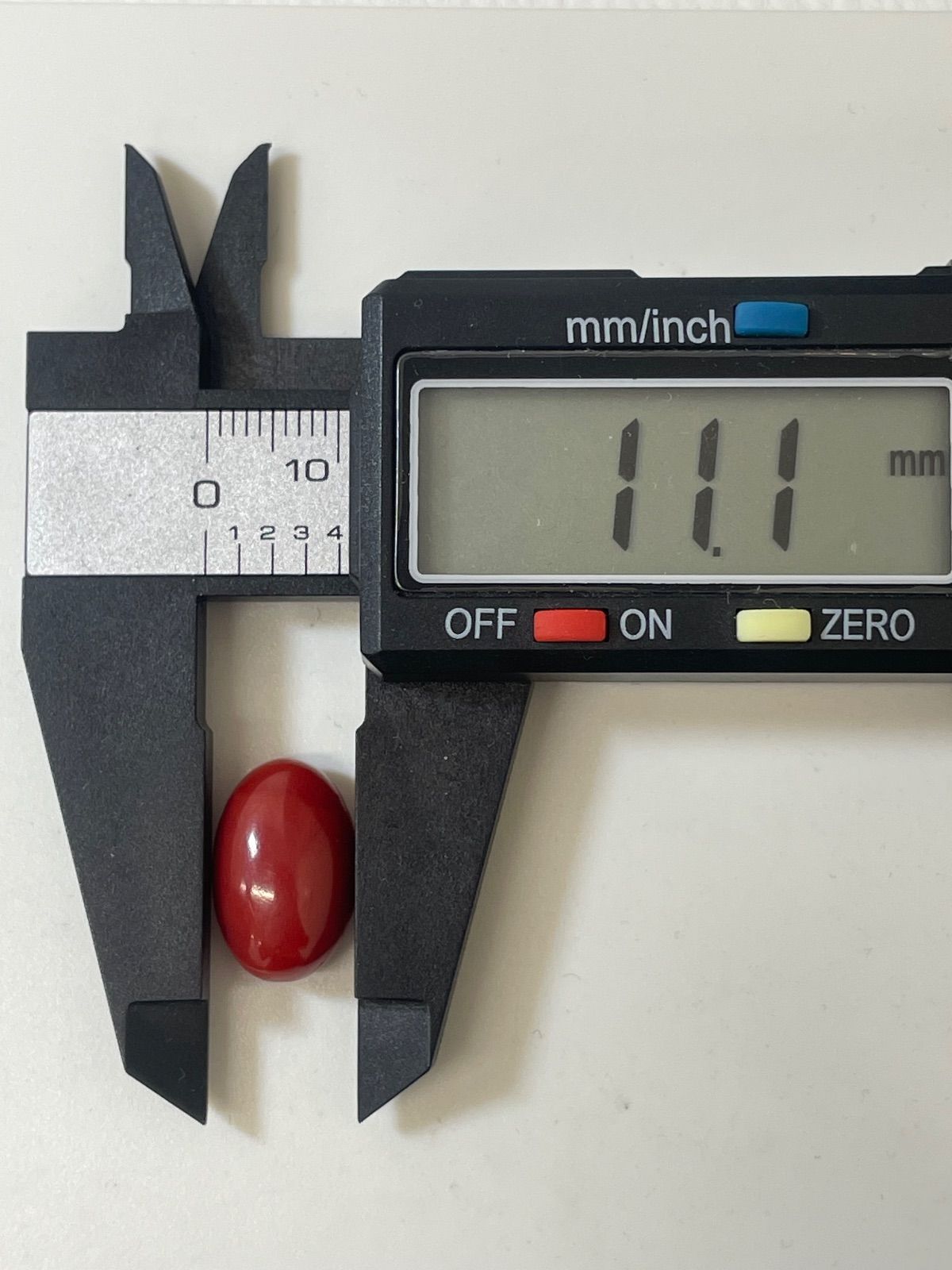  珊瑚 サンゴ 赤 9 ct 1.8 g ルース ジュエリー ルース(裸石) 原石 ビーズ アクセサリー道具 材料