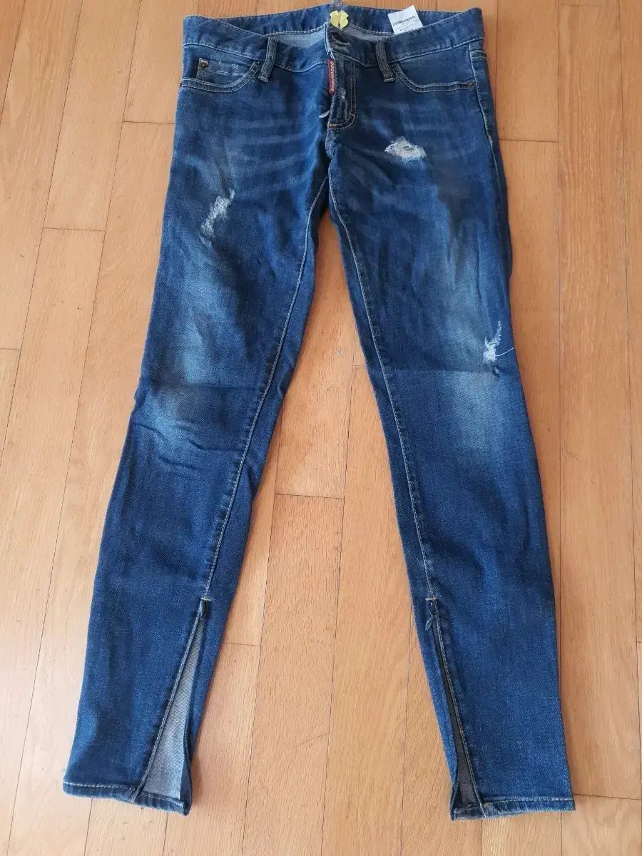 Dsquared 2 レディース デニム ダメージ ズボン 38 617