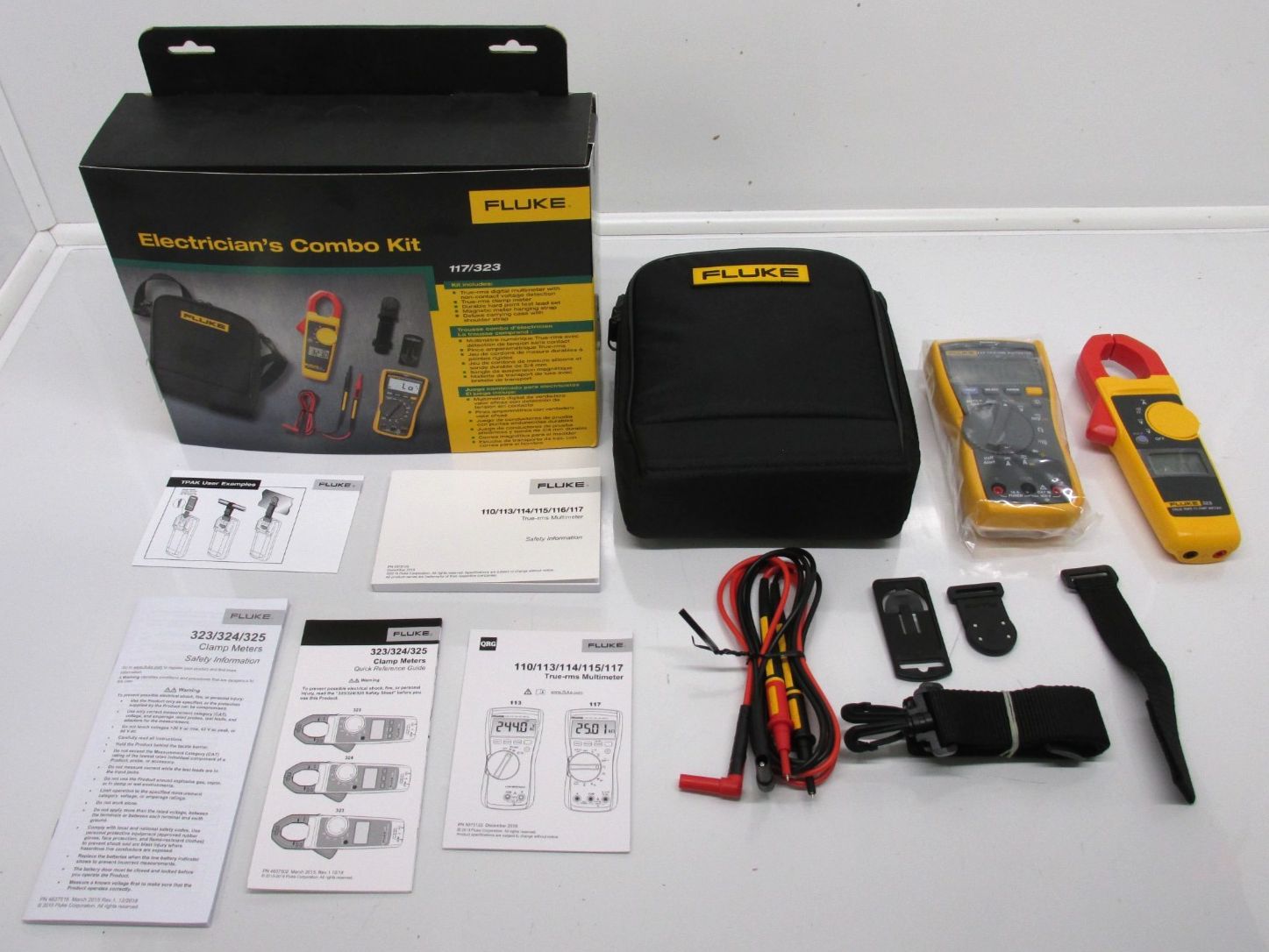 Fluke 117|323 電気技師用マルチメーター 真の実効値クランプメーター コンボキット INV