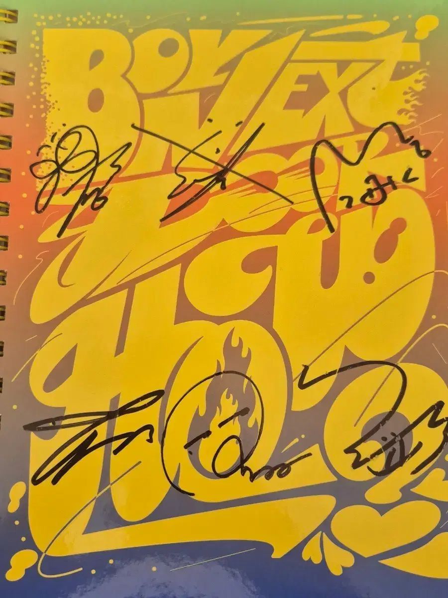 非売品 BOYNEXTDOOR ボイネク サイン入り アルバム