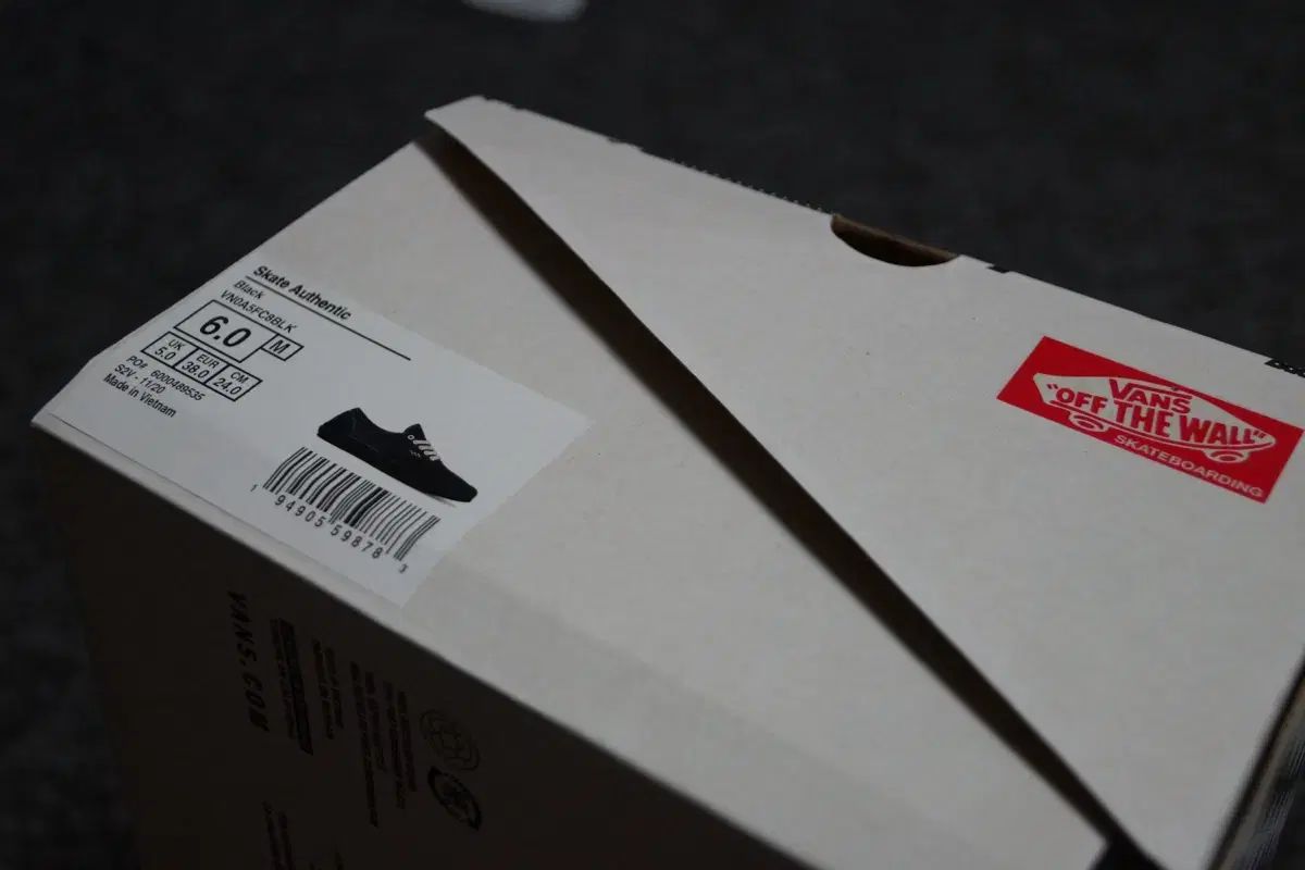 アセンティック