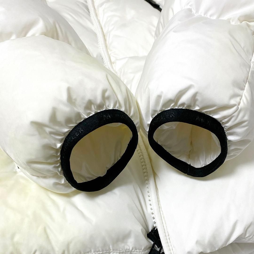 ダウンジャケット