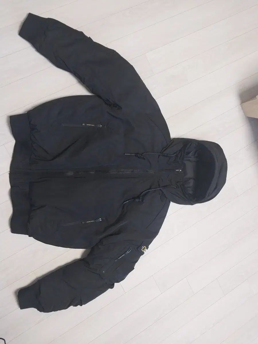 ナショナルジオグラフィック グースダウン ダウン