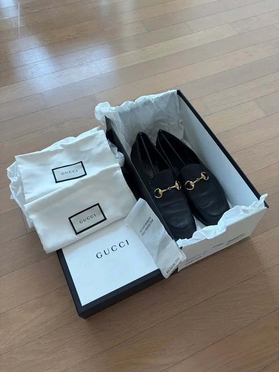 グッチ BRIXTON ブリクストン ホースビット ローファー ブラック