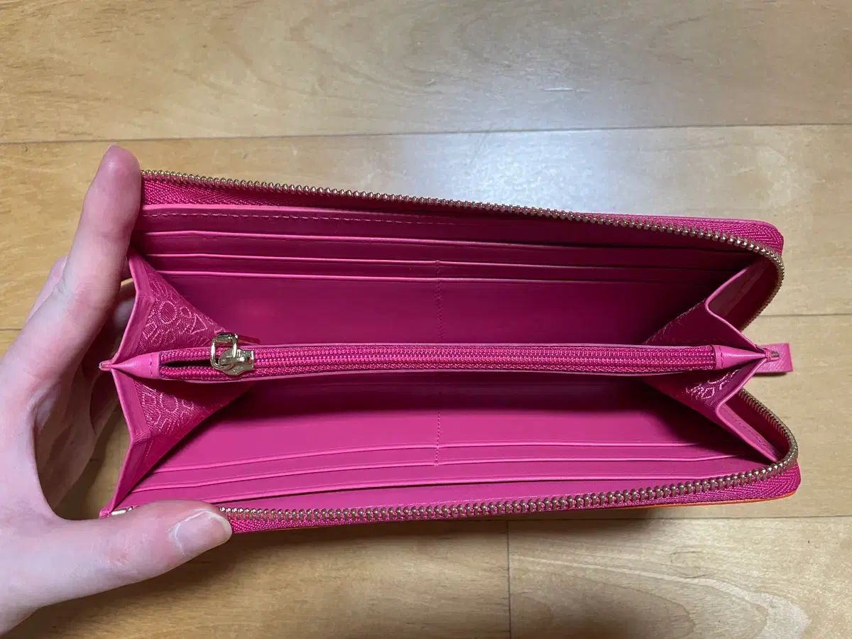 ♥ NINA RICCI ニナリッチ 長財布