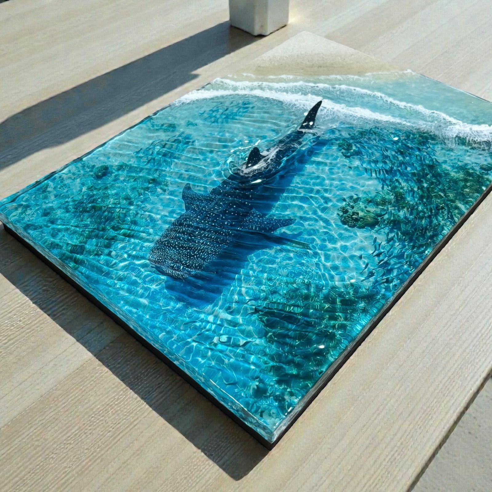 <厚盛りボード ジンベエザメ> 超立体 の海 レジンアートボード 美ら海 オーシャンアート N 775