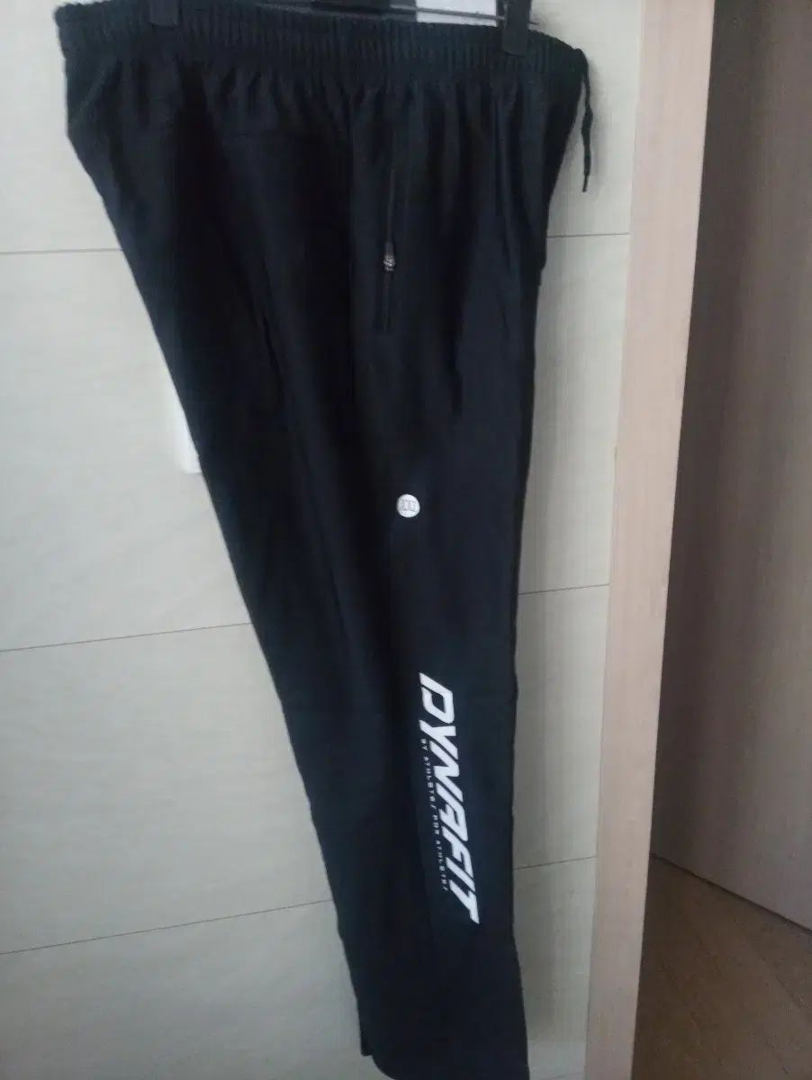 DYNAFIT 黒色 トレーナー 裏起毛 XXL