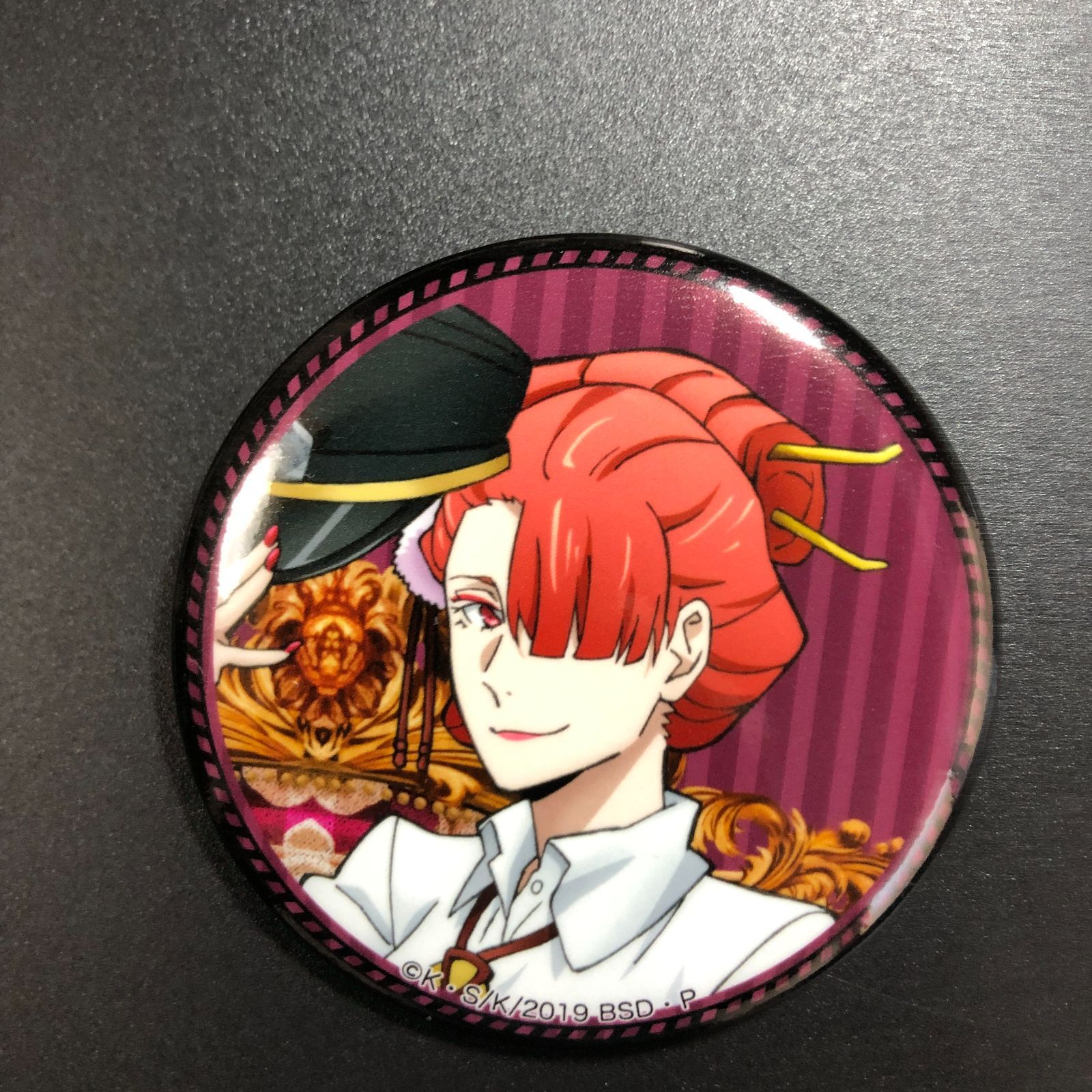 文豪ストレイドッグス 尾崎紅葉 丸井 極楽湯 缶バッジ アクスタ RED