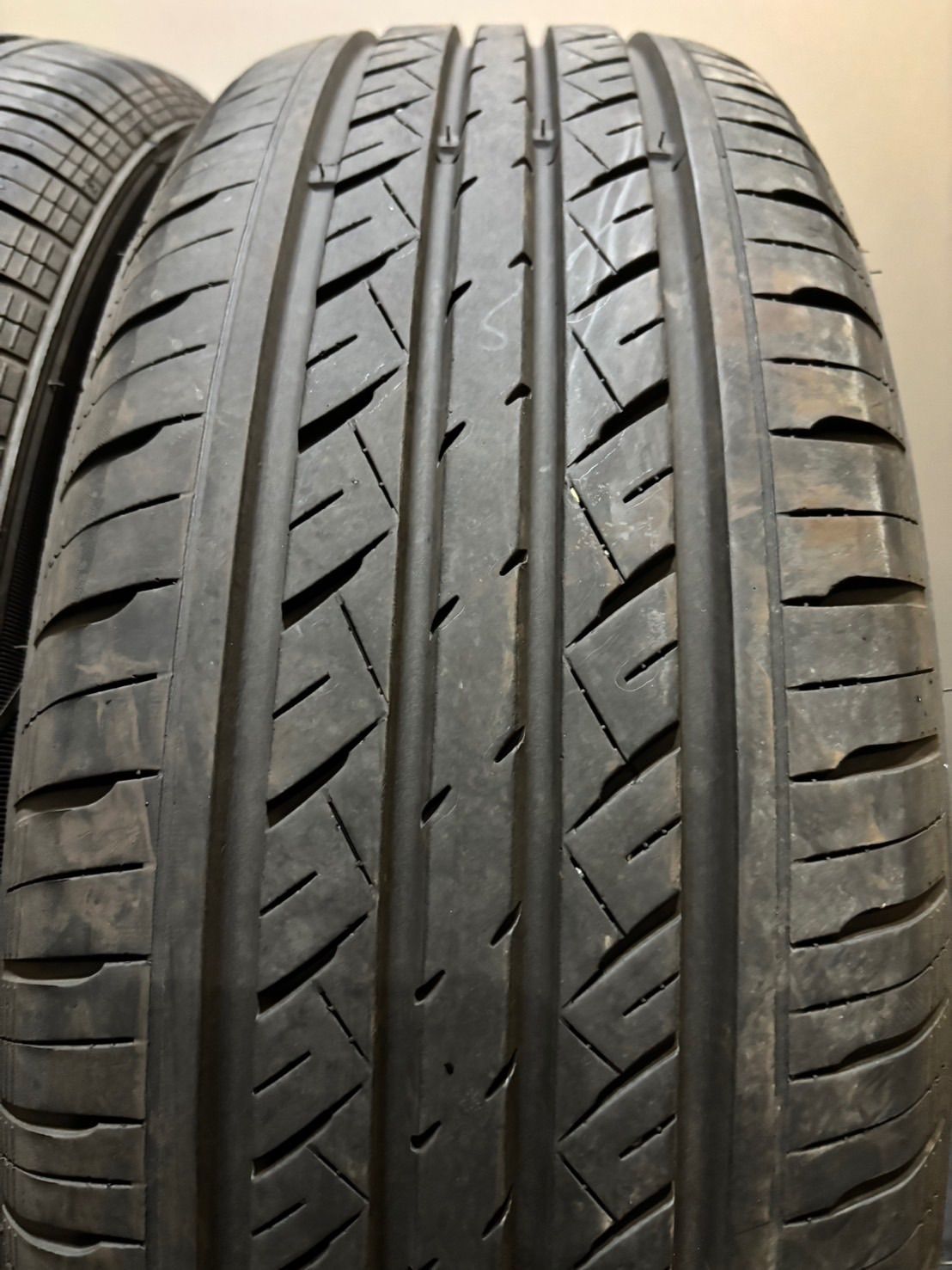 185|65 R 15 LauFenn|G FIT as-01 24年製 夏タイヤ サマータイヤ 4本 アクア フリード シエンタ 南2-L 256