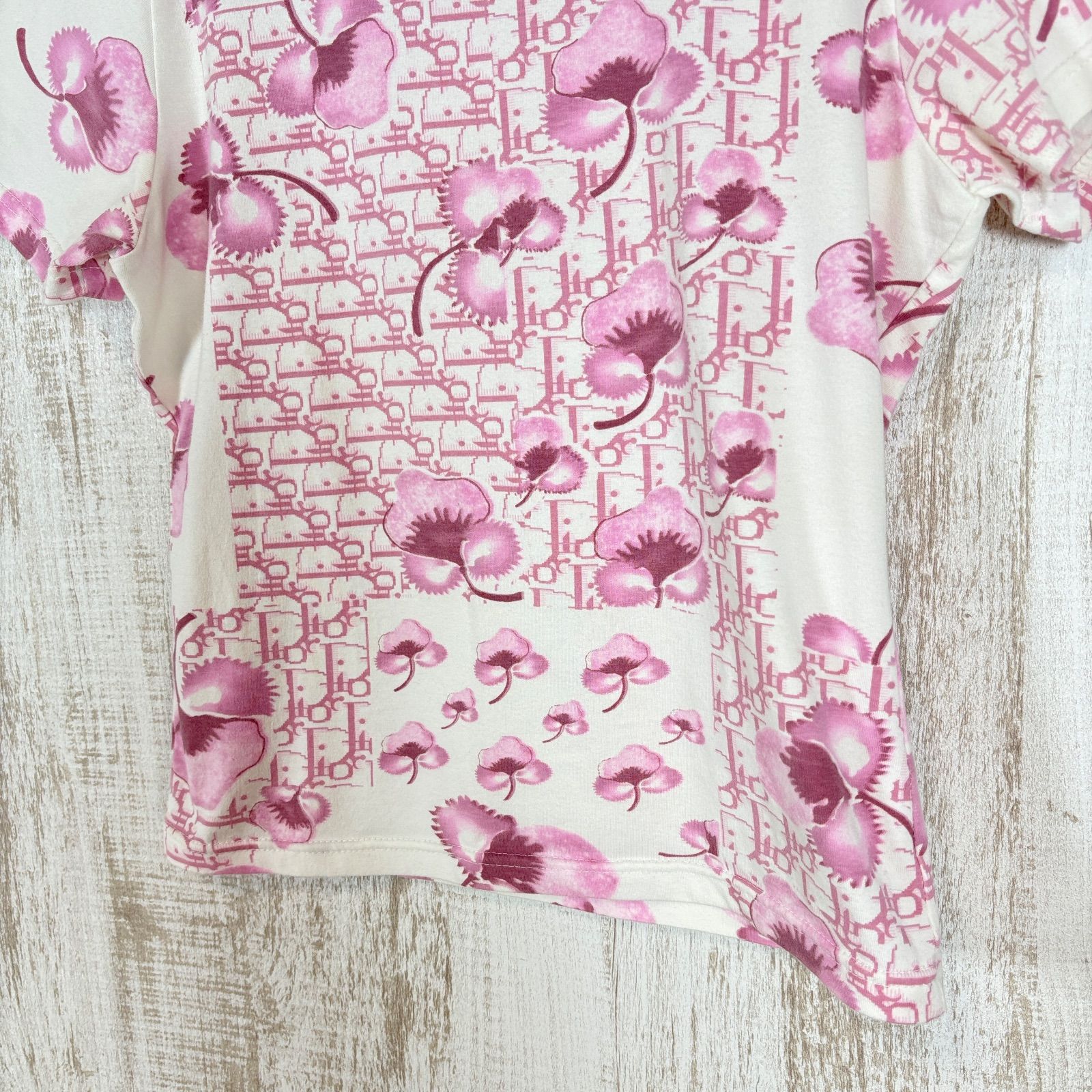 超希少　クリスチャンディオール♡花柄刺繍Tシャツ ロゴ　ガリアーノ期　y16 超希少 クリスチャンディオール♡花柄刺繍Tシャツ ロゴ ガリアーノ期