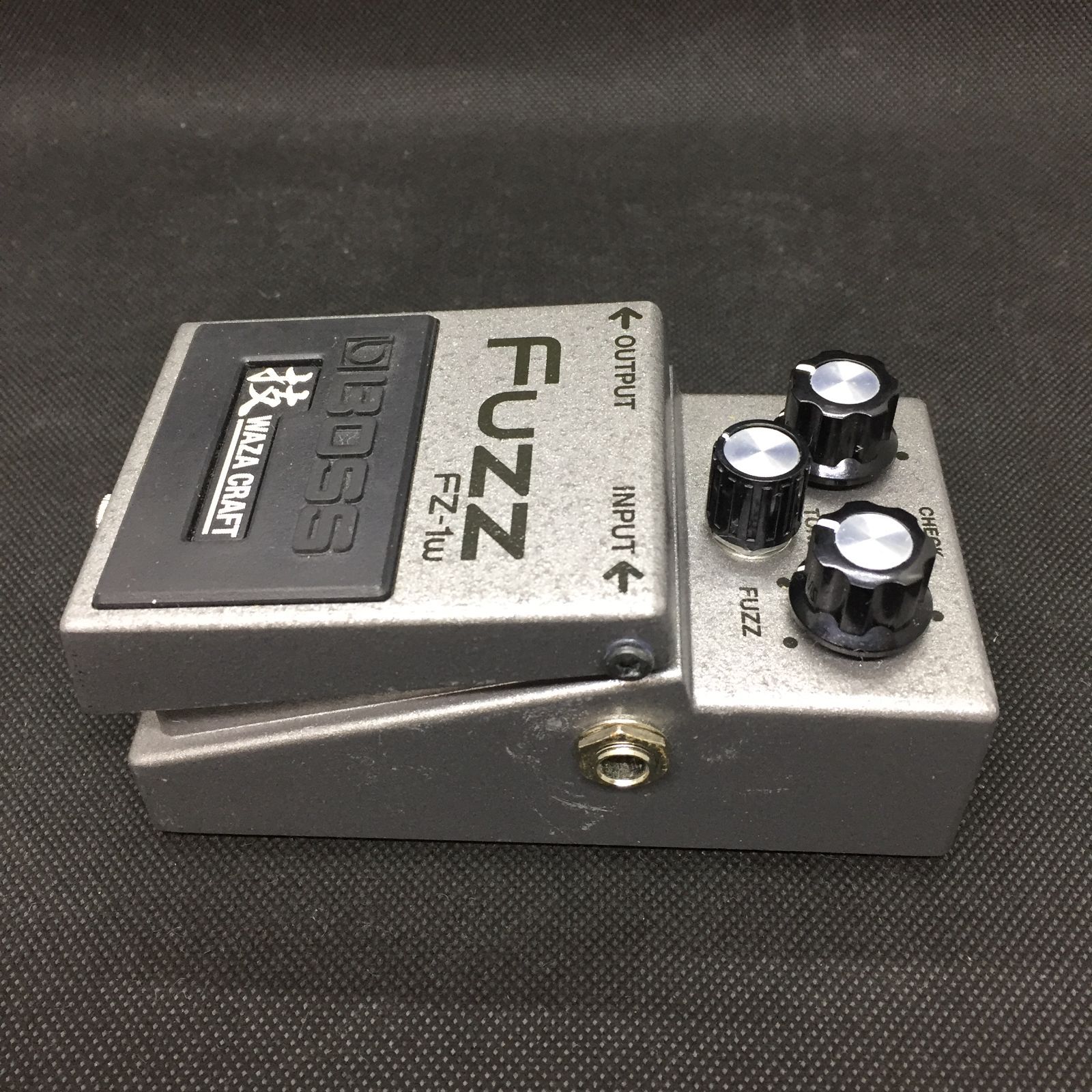 BOSS FZ-1W 技Waza Craft FUZZ 2022年製 AA17F321900 f146 - メルカリ