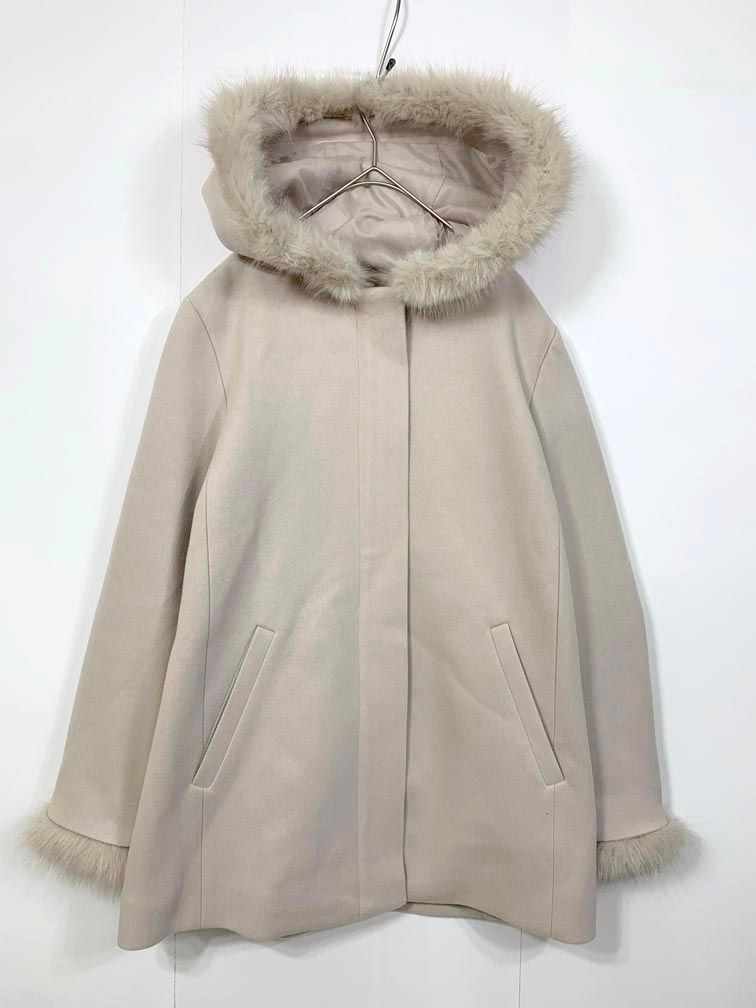 Couture Brooch クチュール ブローチ 508-94002 フードファーハーフ丈 コート size 38|ベージュ ◆ ◎レディース