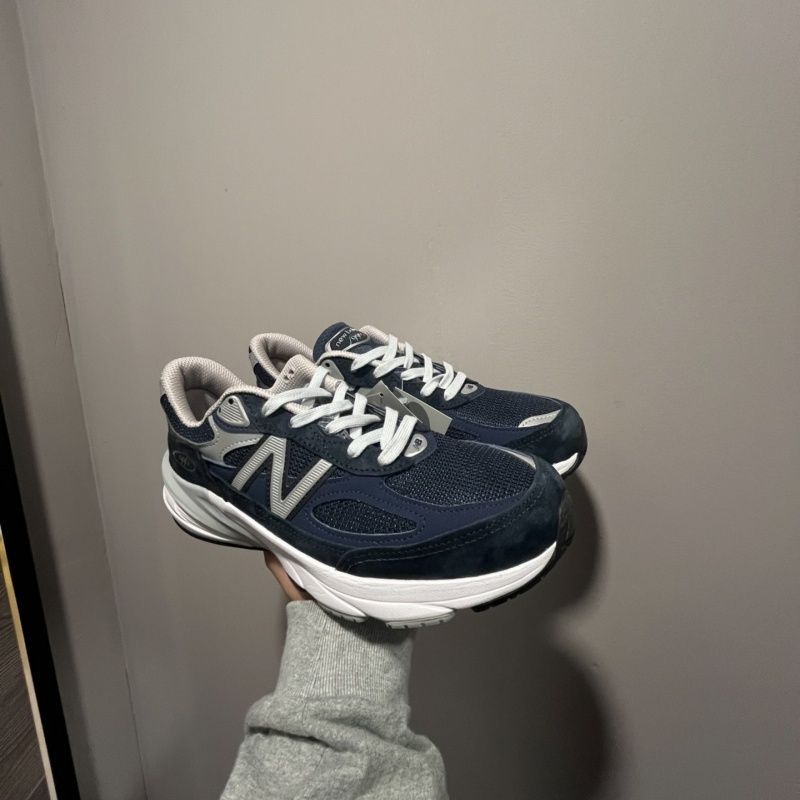  期間 価格 在庫残りわずか ♥ Balanceニュー ンス Made in USA 990 v 6 M NV スニーカーカジュアルシューズ 男女兼用 スニーカー 靴