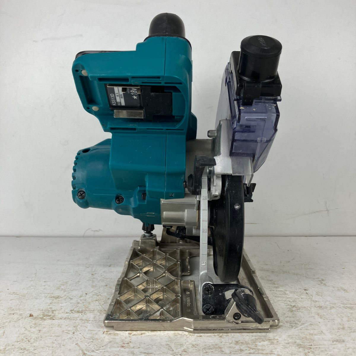 ЗЗMAKITA マキタ 18v 125mm 充電式防じん丸のこ ※バッテリー、充電器 