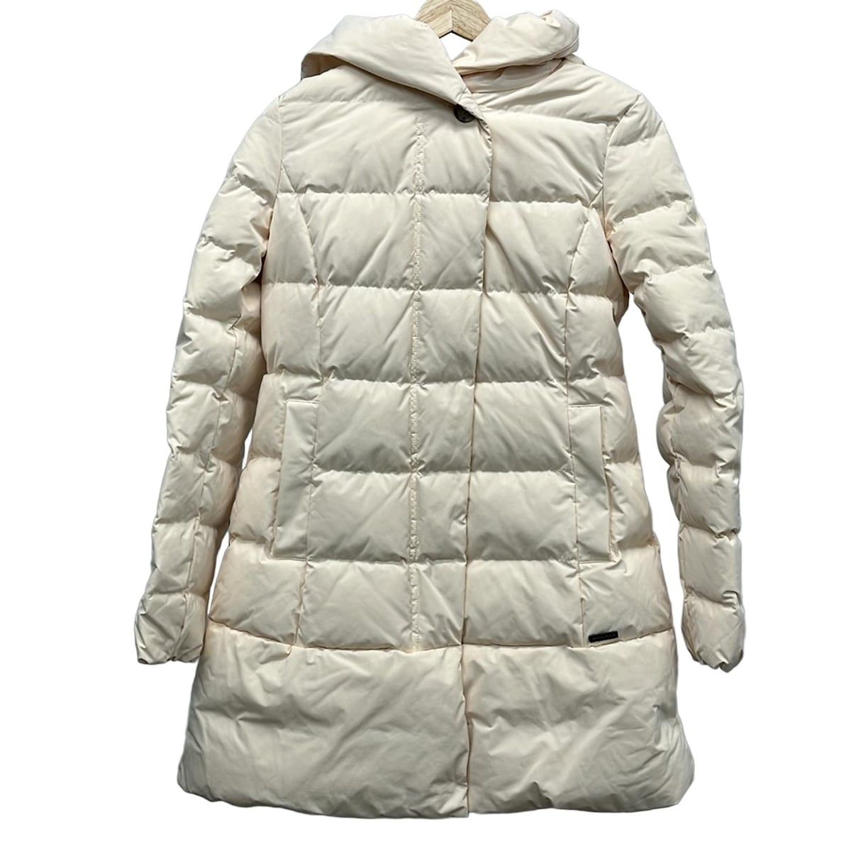 WOOLRICH ウールリッチ ダウンコート サイズS レディース - ライトベージュ 長袖|冬